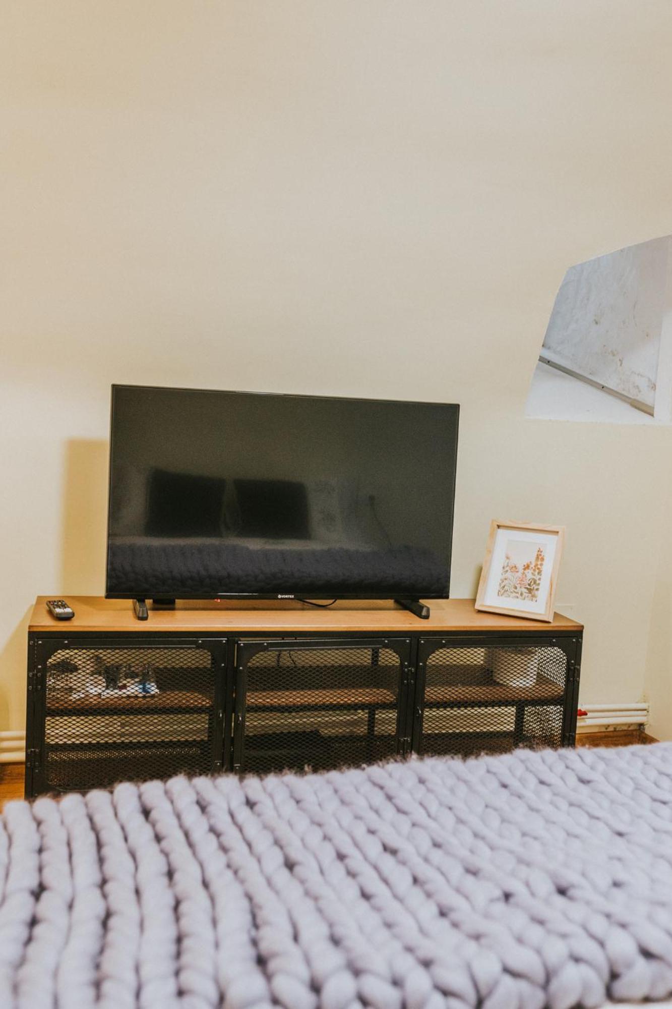 Locart -Cozy Downtown Apartment, Near Black Church With Free Wi-Fi ブラショフ エクステリア 写真